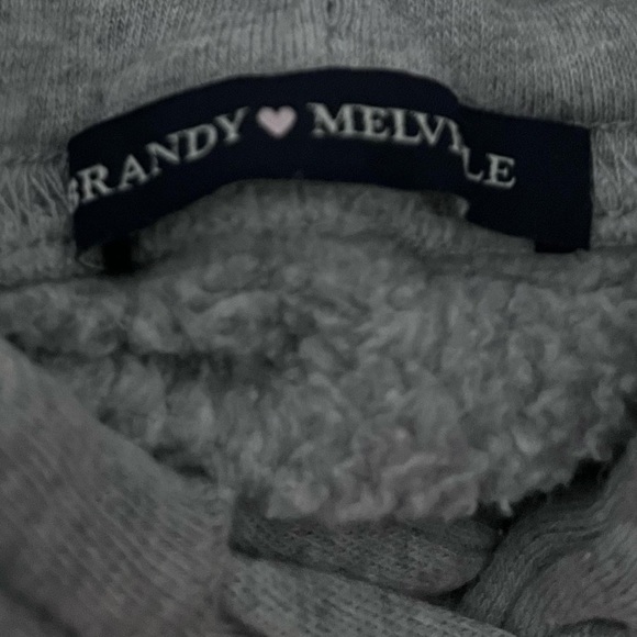 brandy melville oversized grey hoodie - not sure of the style - Picture 4 of 4